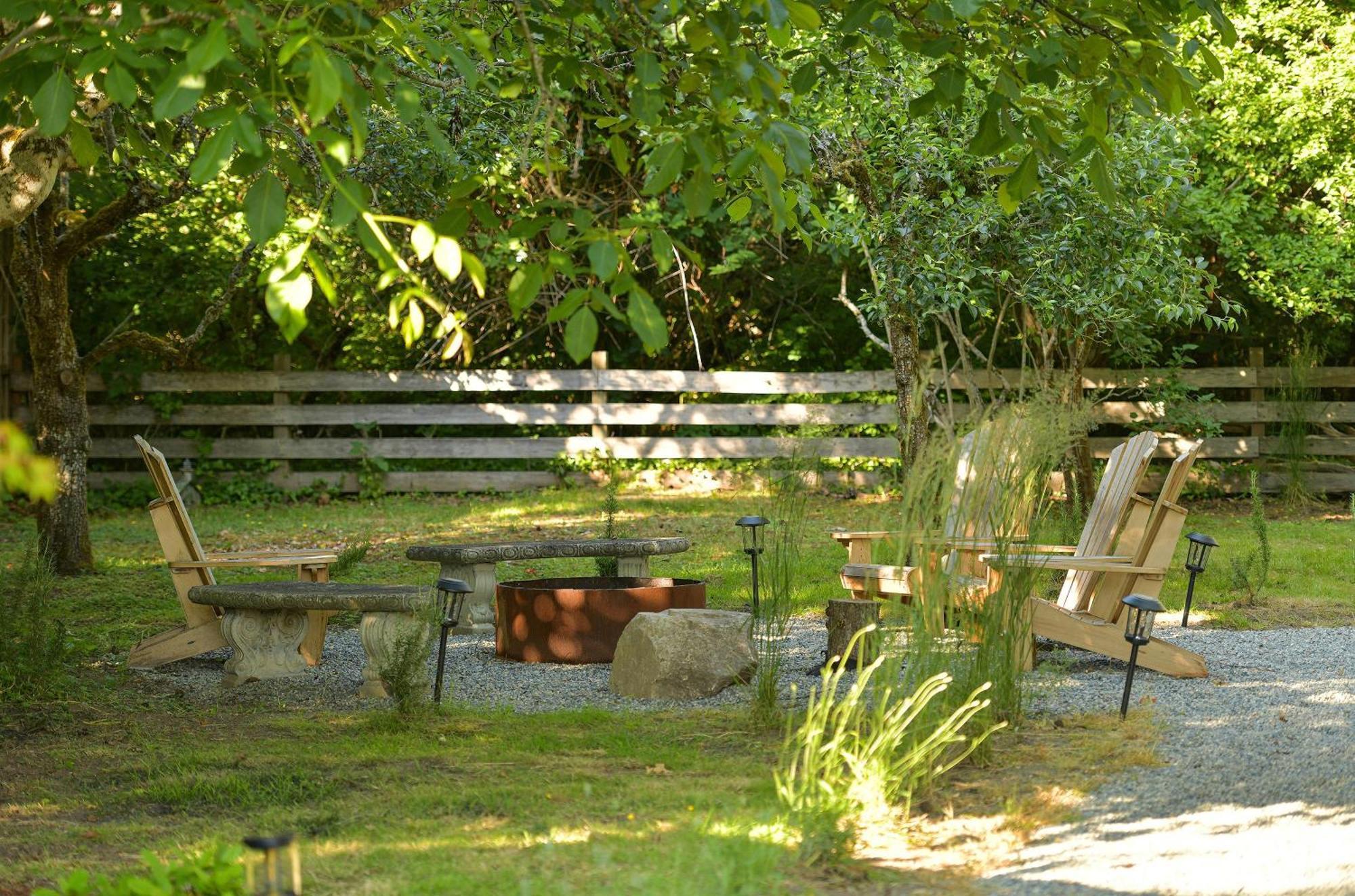 The Bayside Cottage North Saanich Zewnętrze zdjęcie